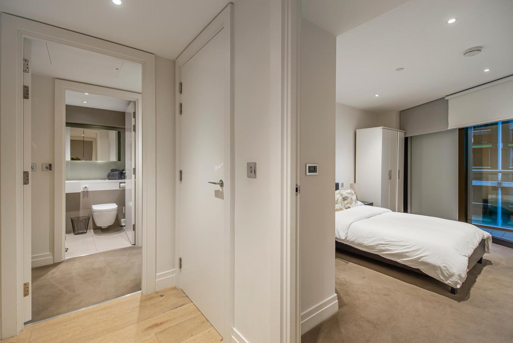 Stylish 2 Bed Close To Battersea Power Station Appartamento *