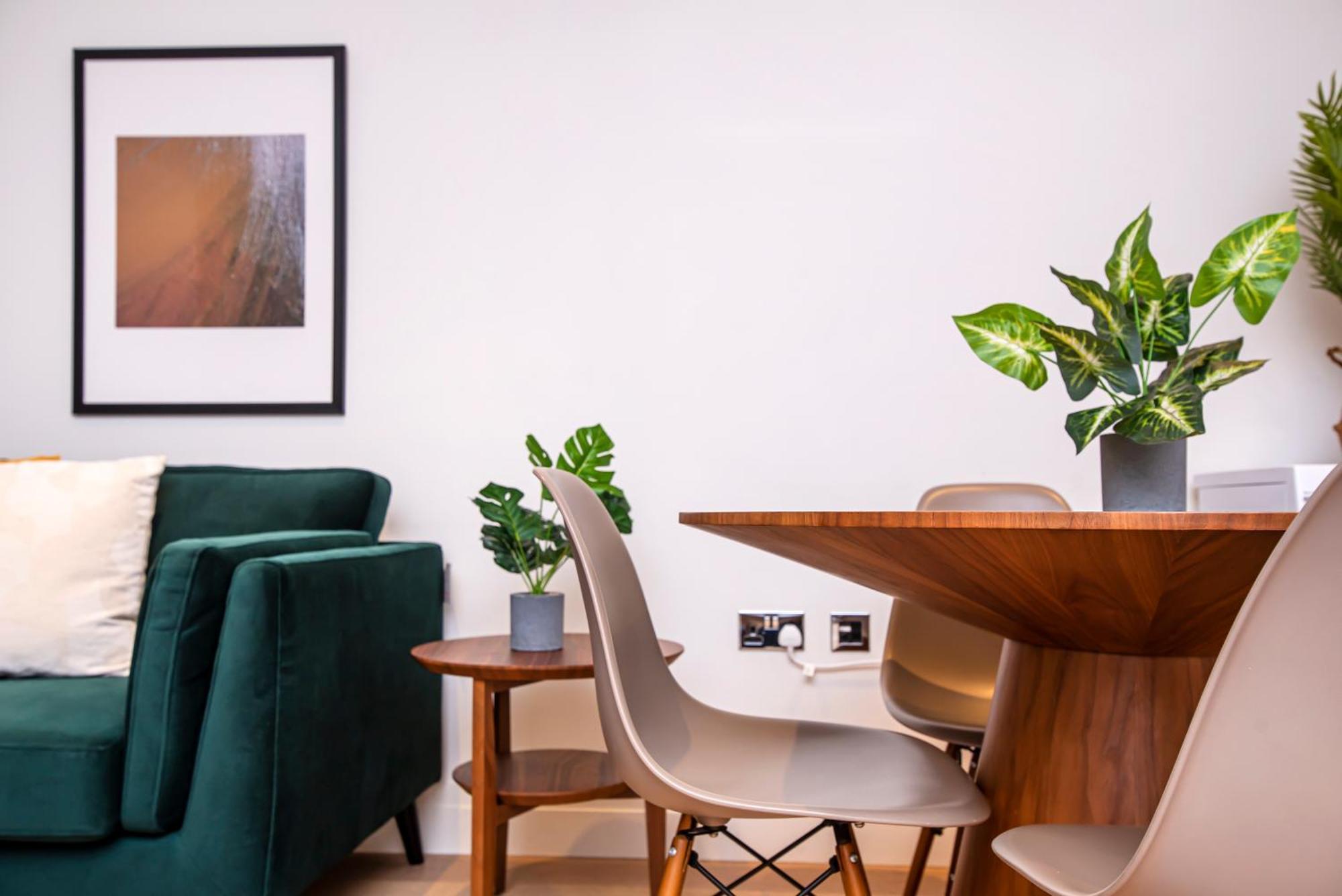 Stylish 2 Bed Close To Battersea Power Station Appartamento *