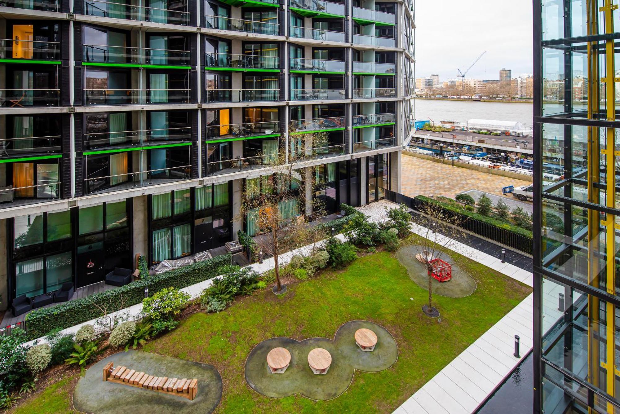 Stylish 2 Bed Close To Battersea Power Station Appartamento Londra